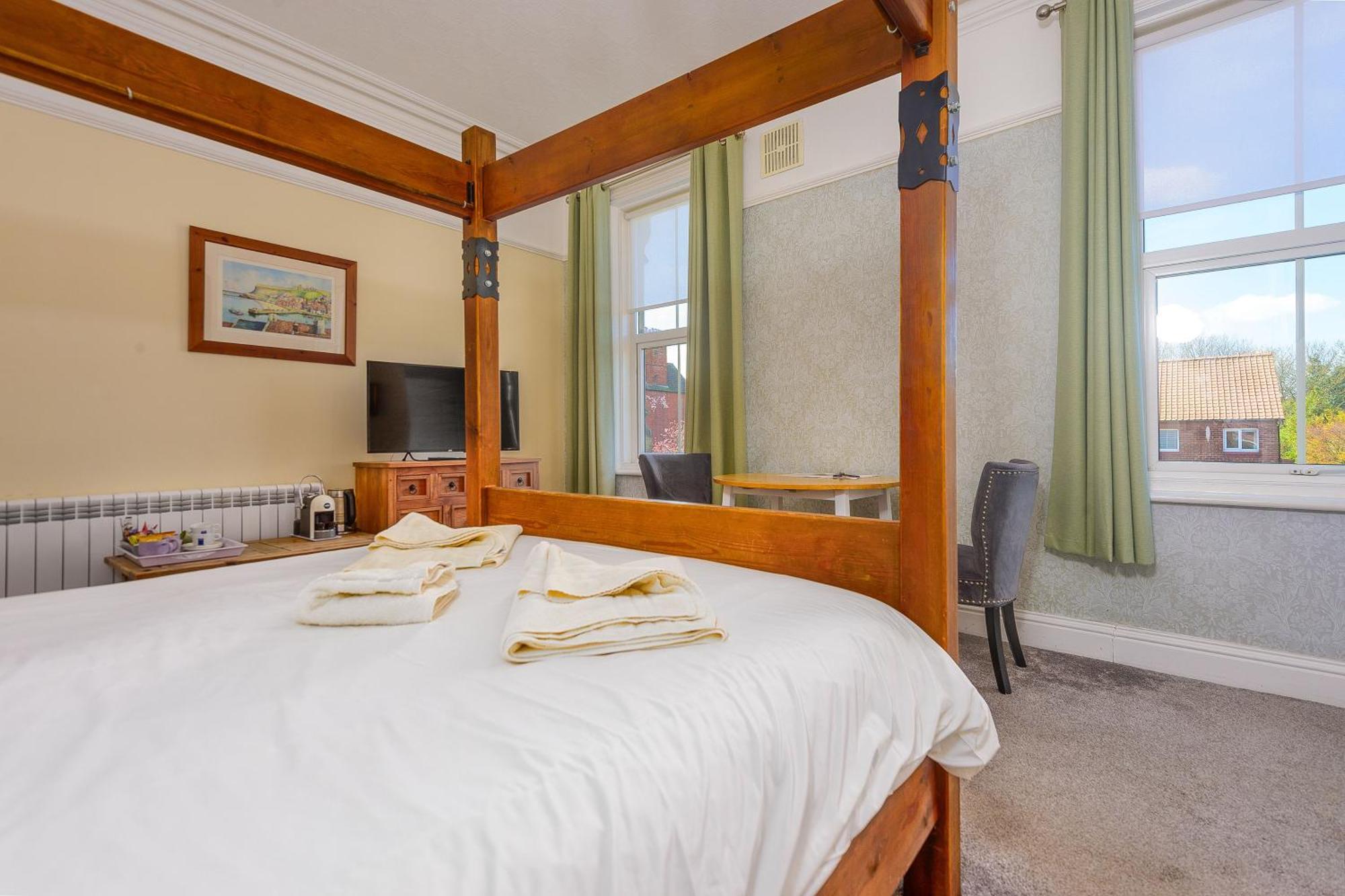 Hillcrest Whitby Bed and Breakfast Eksteriør billede