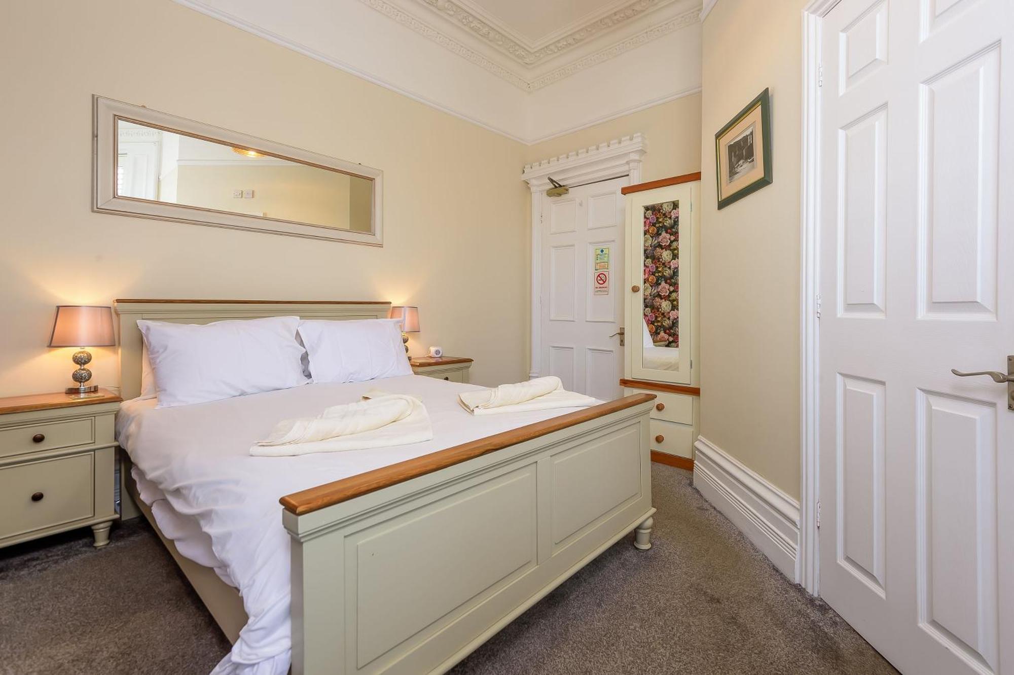 Hillcrest Whitby Bed and Breakfast Eksteriør billede
